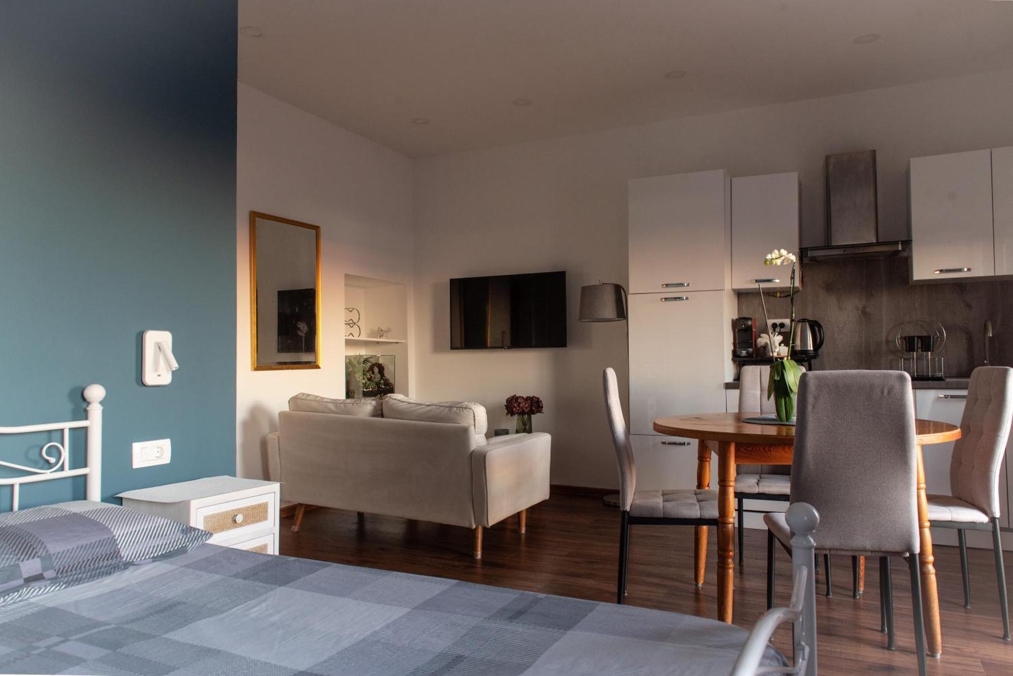 Apartma Focus *
